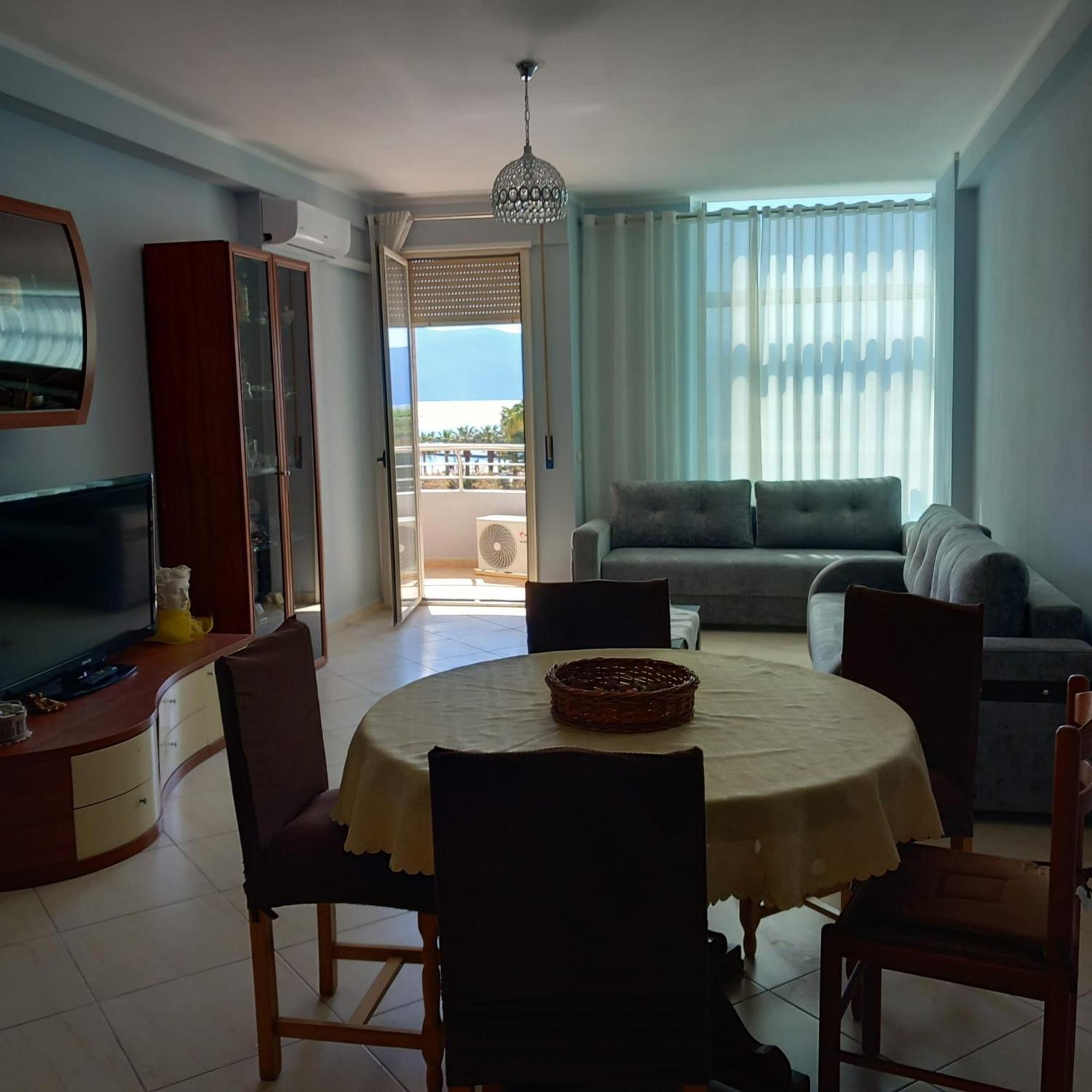 Duplex Lungomare Suites Vlorë Habitación foto