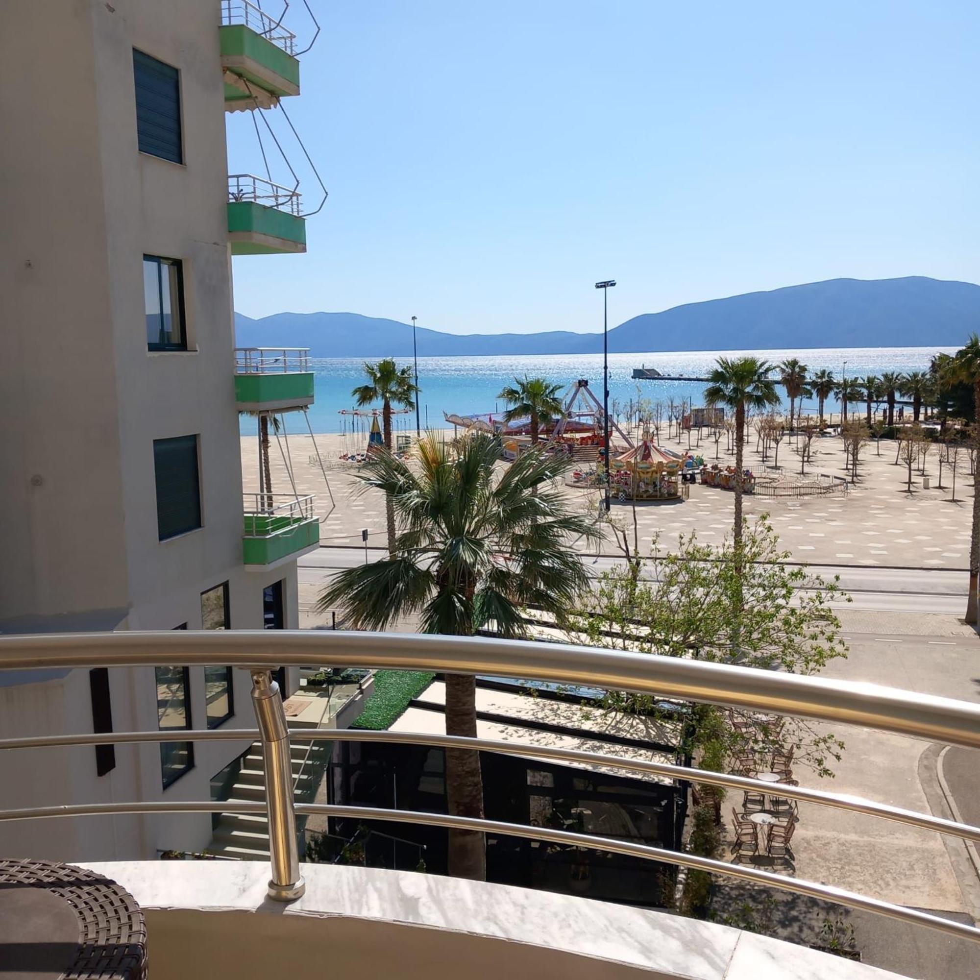 Duplex Lungomare Suites Vlorë Habitación foto